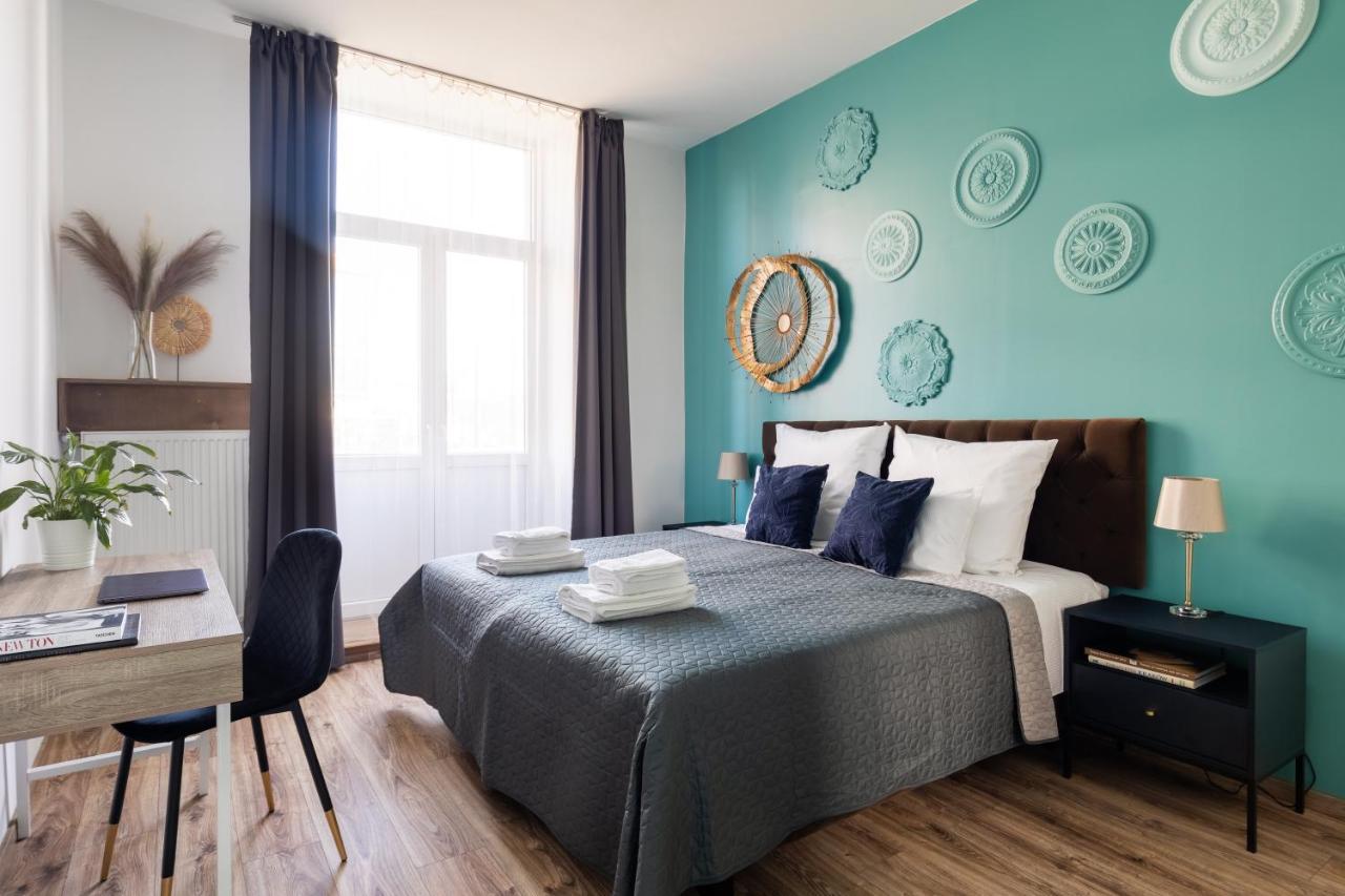 Appartamento Luxe Living Castle View Cracovia Esterno foto